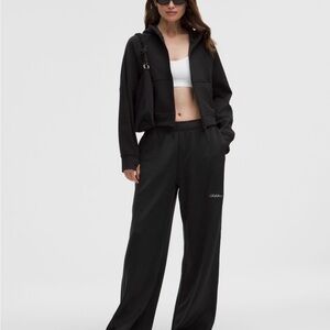 Lululemon plush velour mid rise pants